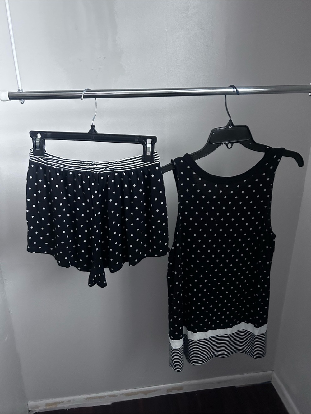 DKNYC Black & Gray Polka Dot Pajama Set